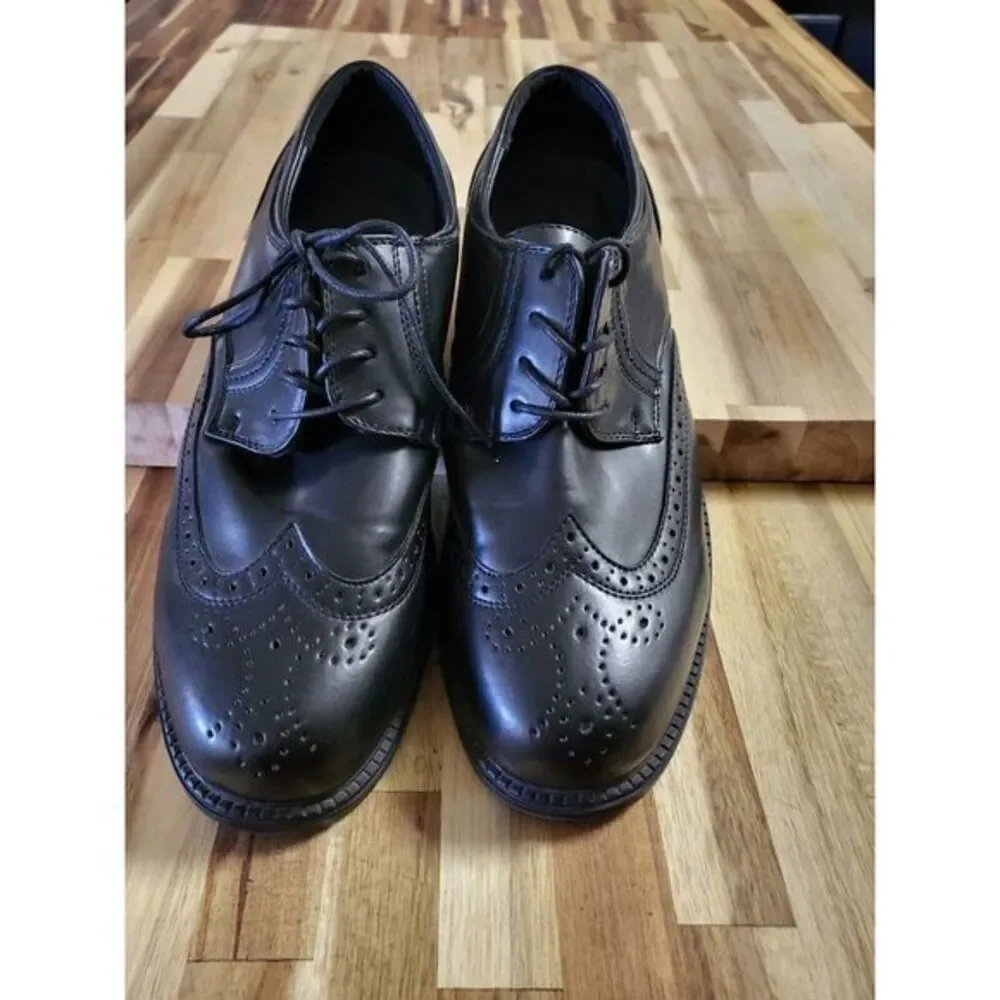 Robert David Men Wingtip Oxfords Size US 9 M Black Leather Grandpacore Preppy‎